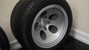gomme+cerchi countach LP 400S (serie 2-3) (3)